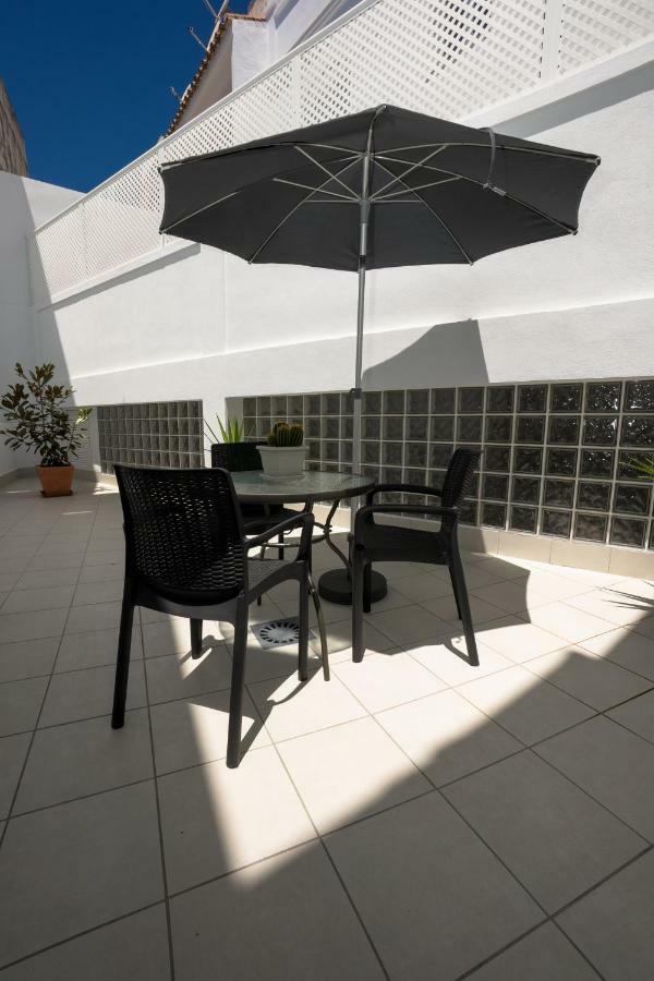 Apartamentos Mombasa 1 Planta Нерха Екстер'єр фото