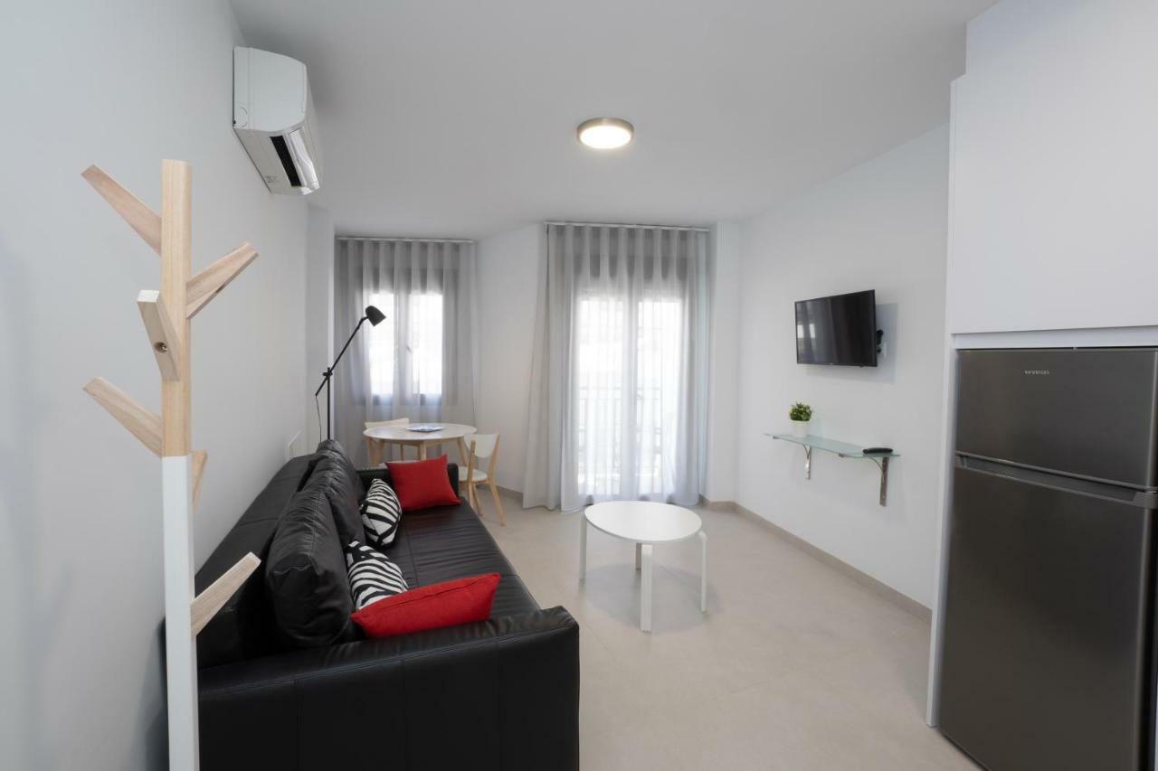 Apartamentos Mombasa 1 Planta Нерха Екстер'єр фото