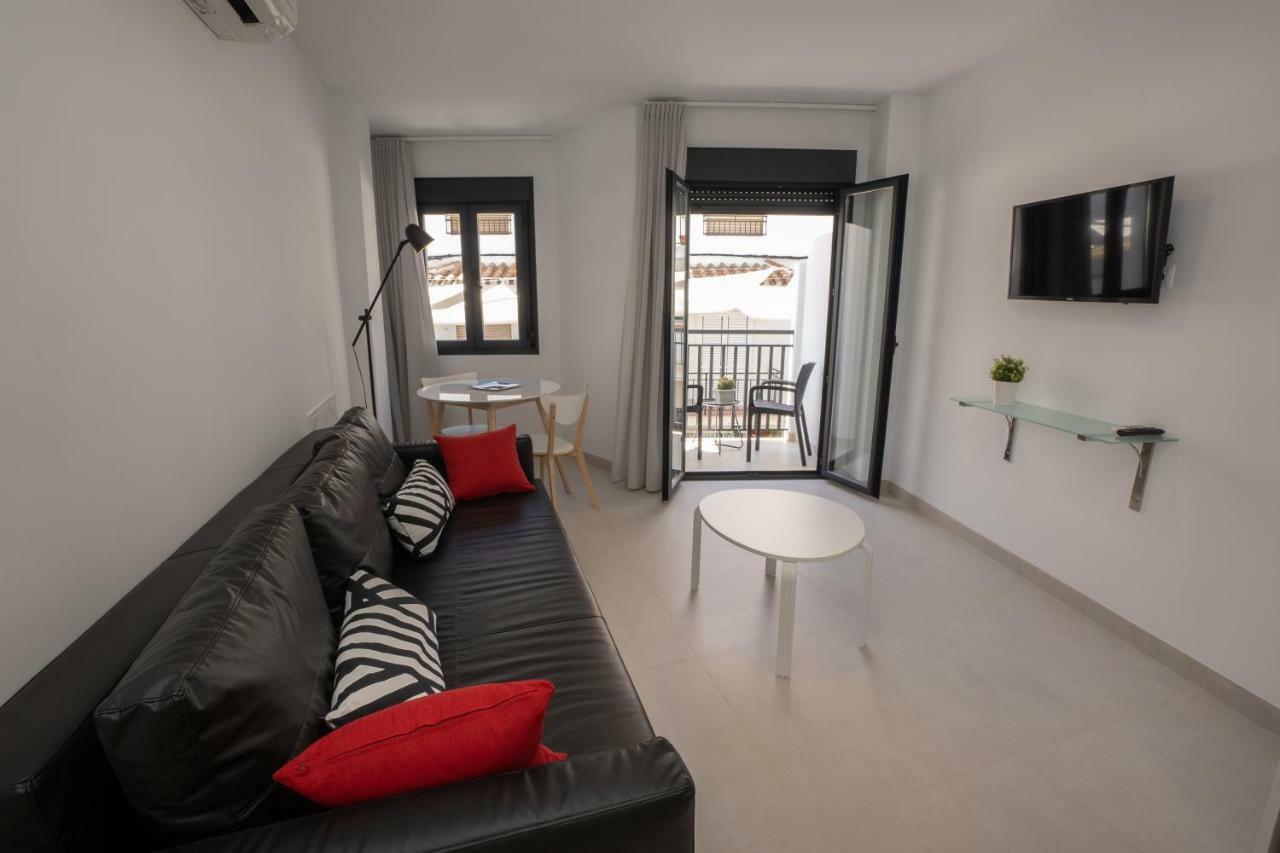 Apartamentos Mombasa 1 Planta Нерха Екстер'єр фото