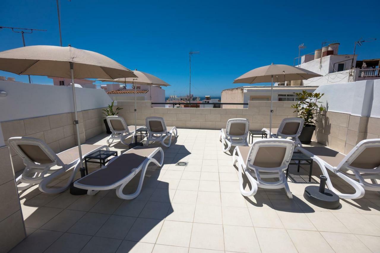 Apartamentos Mombasa 1 Planta Нерха Екстер'єр фото
