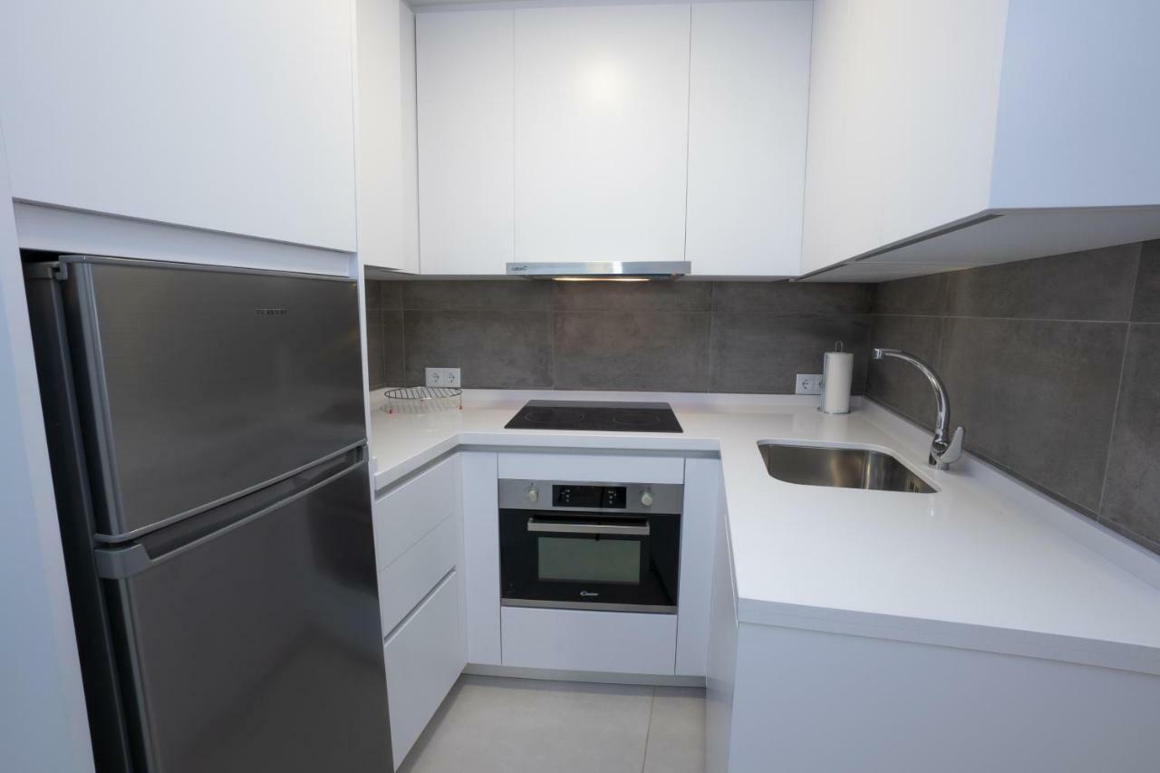 Apartamentos Mombasa 1 Planta Нерха Екстер'єр фото