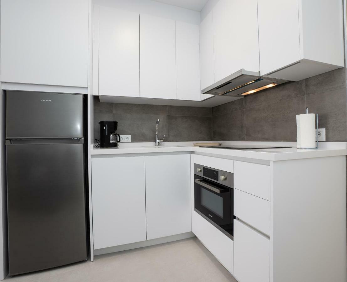 Apartamentos Mombasa 1 Planta Нерха Екстер'єр фото